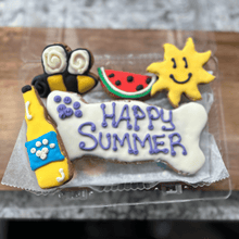 Load image into Gallery viewer, Summer Treat Box
