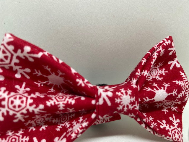 Red Snowflakes Bowtie